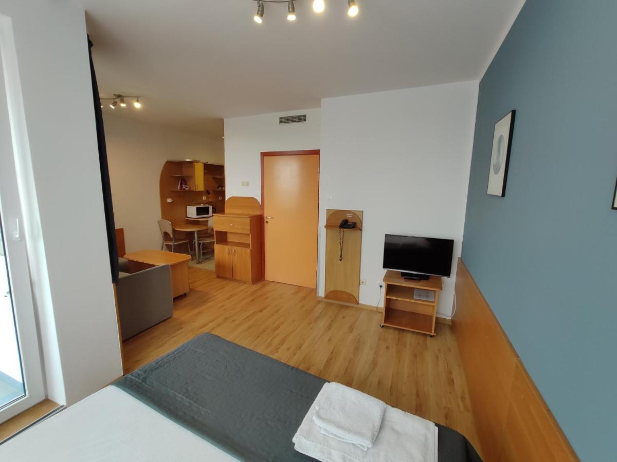 Apartamenty Mz Polonia - Kolobrzeg, Portowa 18 Bagian luar foto